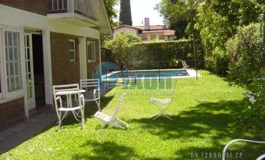 Martínez - Casa en Venta USD 520.000