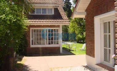 Martínez - Casa en Venta USD 520.000