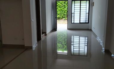 casa en venta en rincon del bosque. Cod V3168