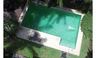 Venta de casa 4 Amb en Barrio uno