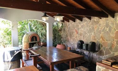 Venta de casa 4 Amb en Barrio uno