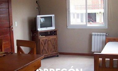 EXCELENTE LOTE MULTIFAMILIAR CON 2 DEPARTAMENTOS A 150 MTS DEL MAR