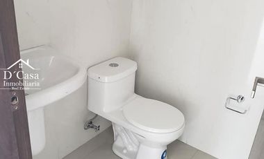 (L-107) Local Comercial de Venta – Av. 12 de Octubre – 92m2*, 2 garajes.