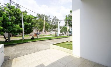 Rumah 2 Lantai di Cibubur Akses Dekat Tol dan Mall Hadap Utara J-40236
