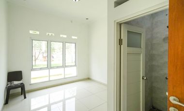 Rumah 2 Lantai di Cibubur Akses Dekat Tol dan Mall Hadap Utara J-40236