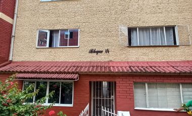 apartamento en arriendo en c.r caracoli piso 3 sin ascensor. Cod A14047