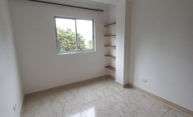 apartamento en arriendo en c.r caracoli piso 3 sin ascensor. Cod A14047