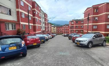 apartamento en arriendo en c.r caracoli piso 3 sin ascensor. Cod A14047
