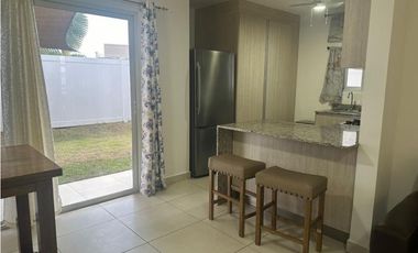 CASA AMOBLADA 200m2 TERRENO VILLASUR RESIDENCES, COSTA SUR