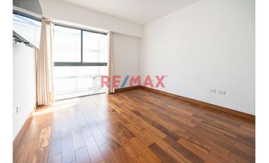 Alquiler De Amplio Y Elegante Departamento De 127.29M² En San Isidro