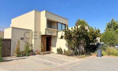 CASA EN VENTA CONDOMINIO JOSÉ RABAT CHICUREO