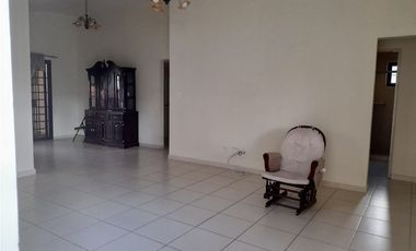 SE ALQUILA CASA EN PH SUMMER HILLS EN $900 AM