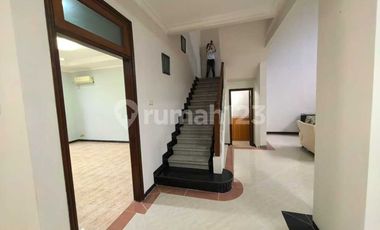 Disewakan/ Jual Cepat Rumah Villa Bukit Mas Owner  BU