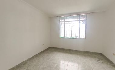 apartamento en venta en villas de la pampa piso 1. Cod V14086