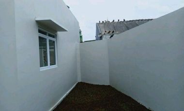 Rumah dijual di aren jaya bekasi timur siap huni
