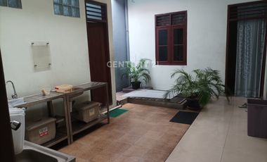 Dijual Rumah Bagus Strategis Furnished Di Blok A Jakarta Selatan