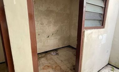 Disewakan Rumah Lokasi Di Manyar Tirtomoyo, Surabaya