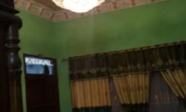 Dijual rumah Jln kelapa wage taman