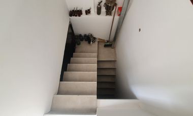 Venta - Chalet seis ambientes con sotano y quincho - Concepción Arenal 4743