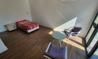 Venta - Chalet seis ambientes con sotano y quincho - Concepción Arenal 4743