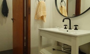 Venta - Chalet seis ambientes con sotano y quincho - Concepción Arenal 4743