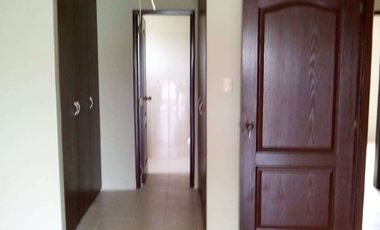 SE VENDE CASA EN Urbanización Privada Veranda, Autopista Terminal Terrestre Pascuales
