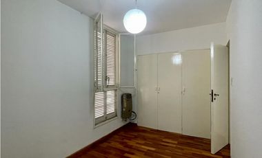 vendo 4 amb en el barrio Catalinas Sur