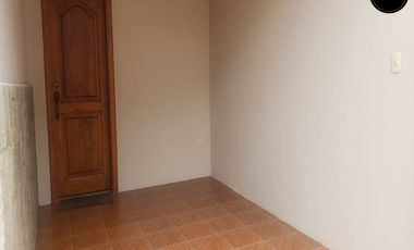 Casa de venta en Salle- 10 de agosto - 27 de febrero – código:19886