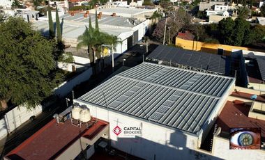 Bodega con Departamento en Zona Sur de Guadalajara Bugambilias
