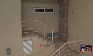 Bodega con Departamento en Zona Sur de Guadalajara Bugambilias