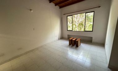 casa en venta en la riviera. Cod V2490