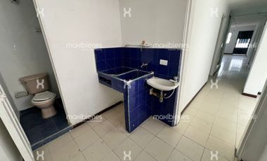 casa en arriendo en  gran avenida. Cod A67677
