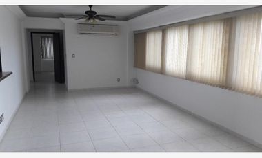 Departamento de 3 recámaras en Torre San Sebastián con hermosa vista al mar