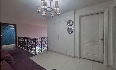 Venta casa Altos de Panamá, Fuentes del Fresno