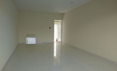 RUKO SIAP PAKAI HARGA TERMURAH DI DEPAN KANTOR CAMAT KEBONARUM