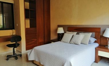 CONKAL. EN PRIVADA RESIDENCIA DE UNA PLANTA, 3 RECAMARAS, PISCINA, ETC.
