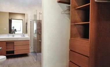 CONKAL. EN PRIVADA RESIDENCIA DE UNA PLANTA, 3 RECAMARAS, PISCINA, ETC.