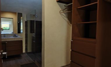 CONKAL. EN PRIVADA RESIDENCIA DE UNA PLANTA, 3 RECAMARAS, PISCINA, ETC.