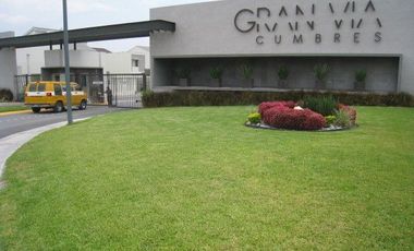 Casa en Renta en Cumbres en Monterrey en Privada Gran Vía, Puerta de Hierro.