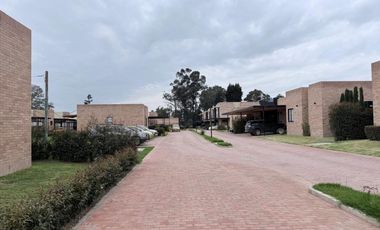 casa en arriendo en fagua. Cod A24