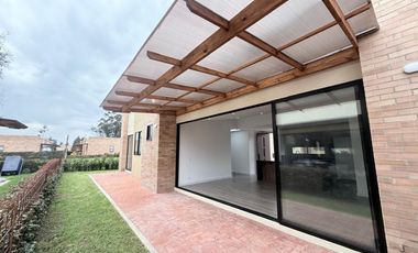 casa en arriendo en fagua. Cod A24