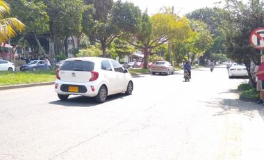 local en arriendo en el limonar. Cod A76997