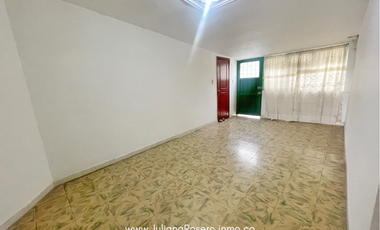 VENDO CASA GRANDE EN LA PAZ