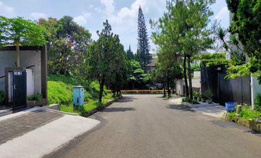 sewa rumah murah mewah Setra Duta Bandung dekat universitas