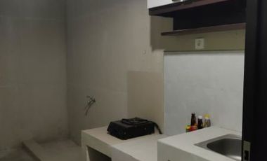 Rumah Semi Furnished Northwest Lake Citraland Surabaya