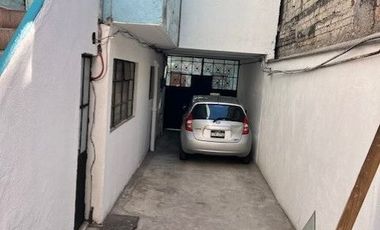 CASA EN VENTA EN EX-HIPODROMO DE PERALVILLO
