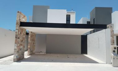 Casa de 3 recámaras con piscina y terraza