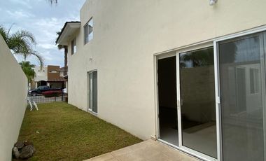 CASA EN RENTA EN COTO AL NORTE AGUASCALIENTES