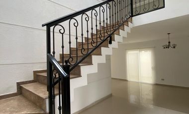 CASA EN RENTA EN COTO AL NORTE AGUASCALIENTES