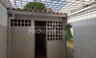 casa en arriendo en el rosal. Cod A2638